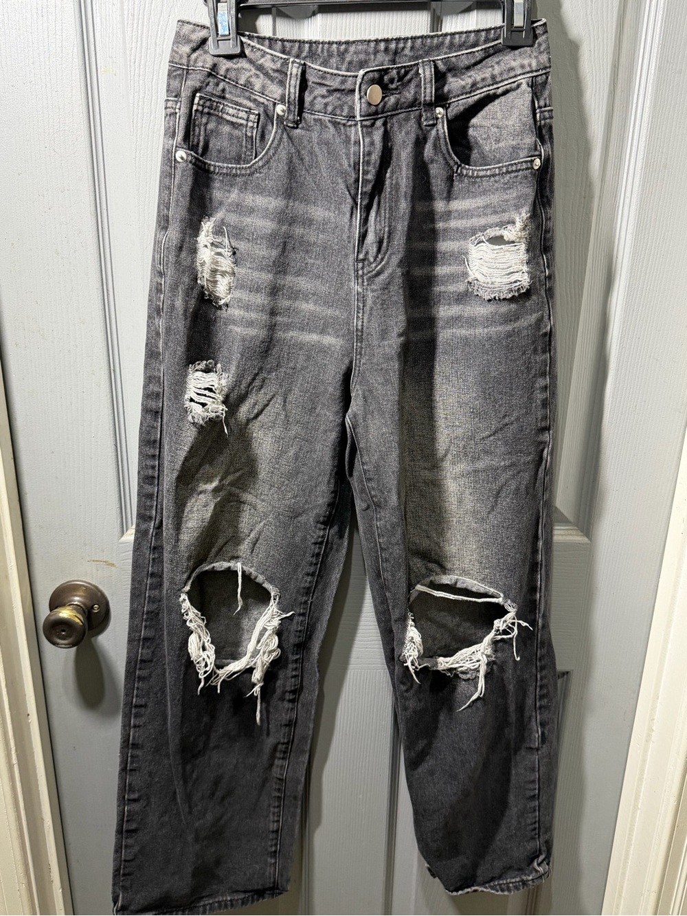 Cider Men's Black Distressed Relaxed Jeans